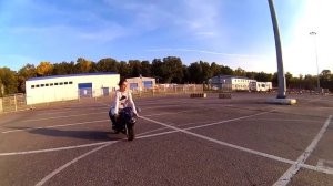 Катаемся с сестрой на минибайке | Небольшая нарезка моментов с покатушек на МиниМото