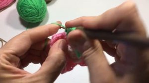 Сидушка на табурет баварской вязкой/Seat on a stool Bavarian knitted