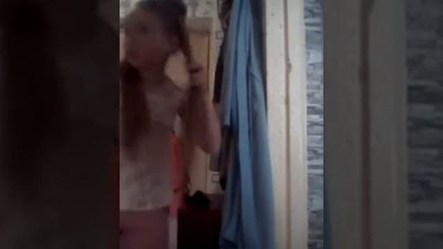 Прическа с бубликом для волос смотреть онлайн