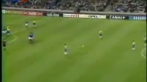 Супер Голы: Знаменитый гол Роберто Карлоса в ворота сборной Франции 1997г