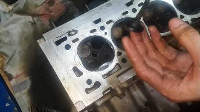 Renault Megane_2 разбор ДВС К4М ! смотреть онлайн