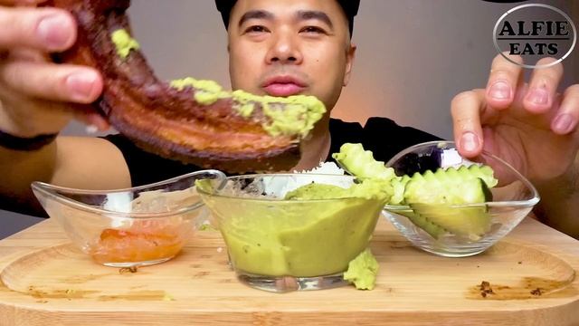 CRISPY PORK BELLY | GUACAMOLE | LECHON KAWALI | AVOCADO SALSA | ALFIE EATS смотреть онлайн