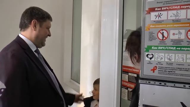 Отцом в пятый раз стал краевой депутат Николай Новопашин смотреть онлайн