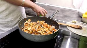 Пшеничная каша с мясом и грибами . Как приготовить пшеничную кашу . Пшеничная каша рецепт