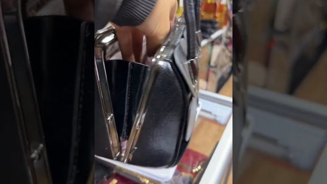 Женская эксклюзивная сумка саквояж из эко кожи смотреть онлайн