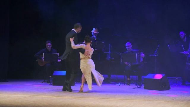Tormenta Tango Orquesta - En el Rosal смотреть онлайн