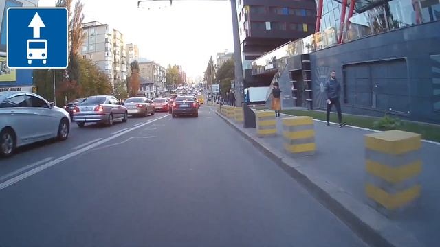 18+. Bike to work #46. На работу на велосипеде. Полиция штрафует за езду по полосе ОТ