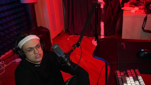 Бустер думает о смысле жизни(feat. VISSHENKA, GUACAMOLEMOLLY)