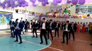 Самый лучший флешмоб !!! Новый год!!!мальчики!!