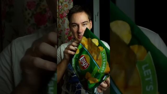 LAYS ПАЧКА ЧАША