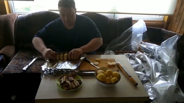 Пальчики оближешь //Картошка с салом на мангале смотреть онлайн