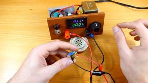 Простой и Надёжный Индикатор Разряда Аккумулятора