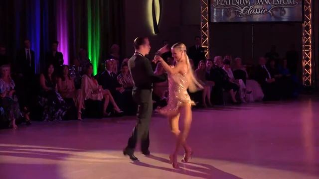 Riccardo & Yulia Jive смотреть онлайн