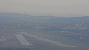WizzAir from Treviso landing at Iasi Airport
