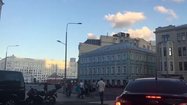 Проезд кортежа по Новому Арбату смотреть онлайн