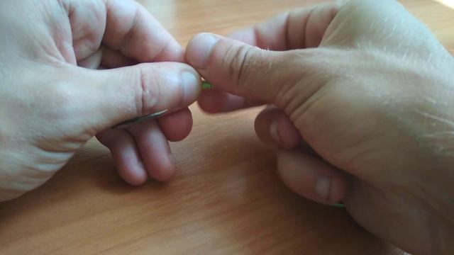 Стандартный способ привязать крючок к леске! Быстро и надёжно! смотреть онлайн