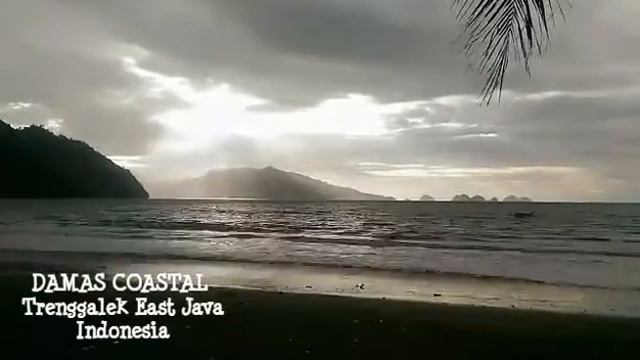 #morning in Damas coastal - Trenggalek East Java Indonesia [lapse it] смотреть онлайн