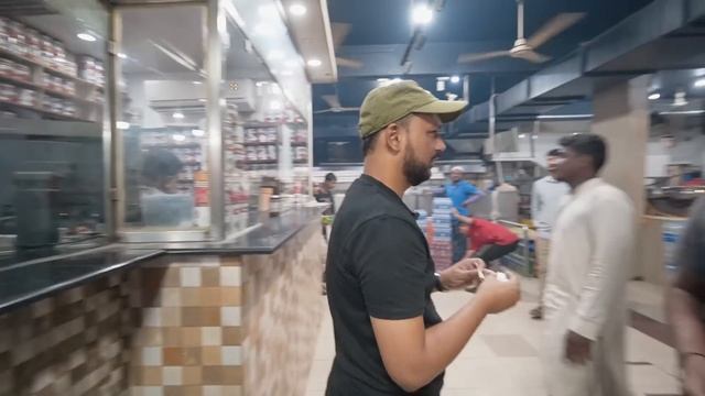 Roadside Iftari mai Biryani aur Karhai | Karachi Ramzan Street Food, Best Iftar on Pakistani Street смотреть онлайн