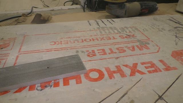 Чем сверлить отверстия в плитке? Коронка vs ПЕРО!!! смотреть онлайн