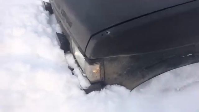 На что способен Terrano 1 на цепях. смотреть онлайн