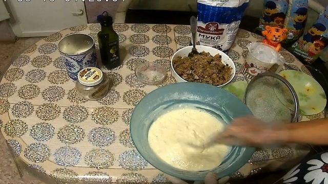 Заливной пирог с мясом и капустой