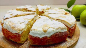Яблочный пирог с безе/ Вкусный пирог с яблоками / Рецепт Сочного бисквитного пирога