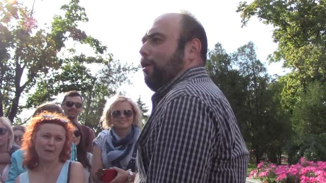 Часть 1. Начало или Глиняная гора (экскурсия по городу с Максом Розенфельдом) смотреть онлайн