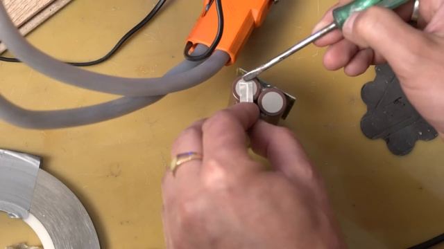 Переделка шуруповерта на литиевый аккумулятор Makita 6317D смотреть онлайн