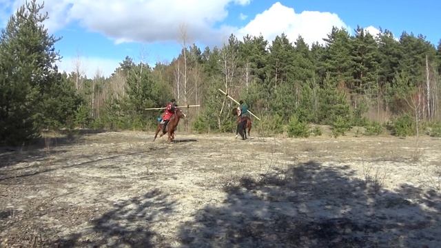 Рыцарское копье в бою (тренировка)