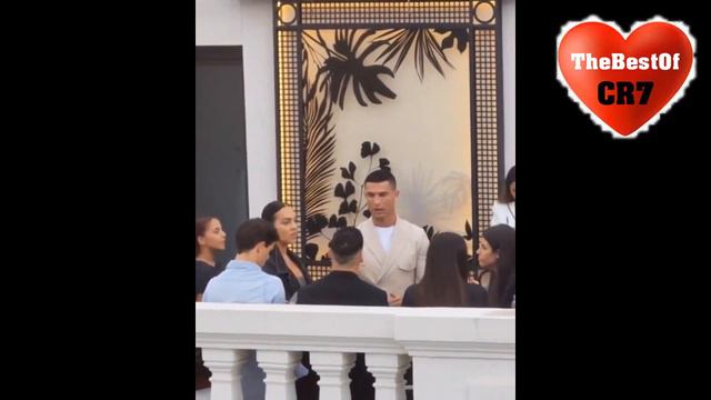 Cristiano Ronaldo & Georgina Rodriguez | Madrid | Spain | June 2023 #cr7 #georgina #madrid смотреть онлайн