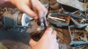 Как правильно почистить поршня.