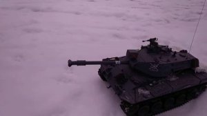 Модель танка М41 Уоркер Бульдог на зимней прогулке