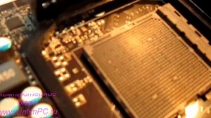 установка процессора на мат.плату AMD на сокет AM3.wmv
