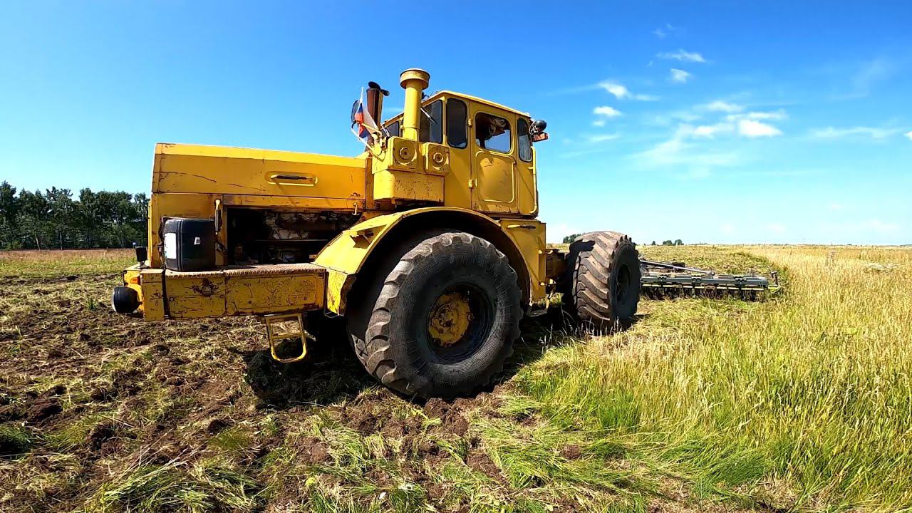 Рабочие будни в колхозе! Заправка тракторов в поле, сварочные работы, ремонт пресс - подборщика! смотреть онлайн