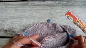 Шапка бини из пуха норки с пайетками.