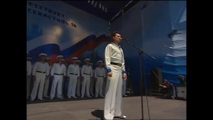 На ветвях израненного тополя... Слова А. Суркова. Музыка С. Потоцкого. Военно-патриотические песни.