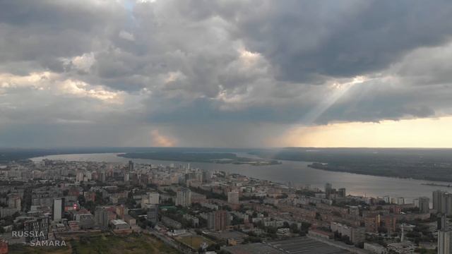 Вечером накрыло Самару / 2 июля 2022 г / Russia смотреть онлайн