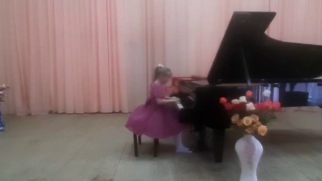 Смирнова Мария П.Цильхер "У гномов" смотреть онлайн