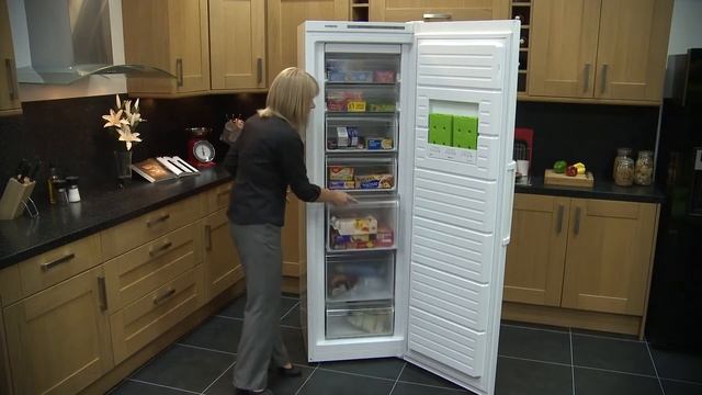 Siemens GS36NVW30G hűtő, hűtőszekrény - www.konyhawebaruhaz.hu смотреть онлайн