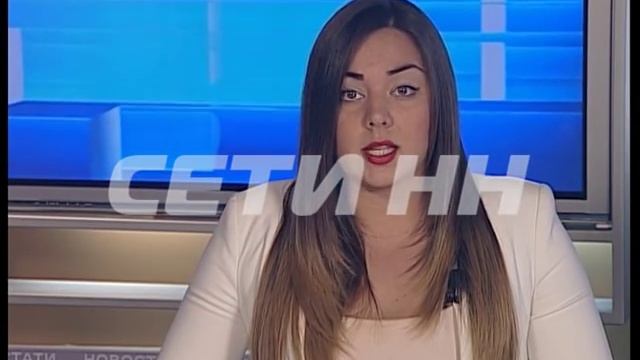 Истерику в зале суда устроила обвиняемая во взятке преподаватель колледжа смотреть онлайн