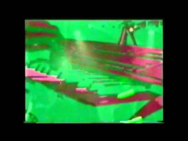 Малышка смотреть онлайн