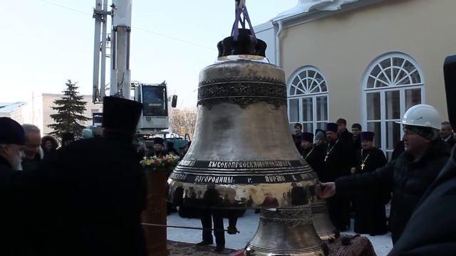 Освещение колокола в храме в центре Перми смотреть онлайн