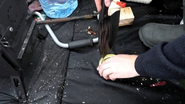 Гречневая Каша с Тушенкой на Дровяной Печке