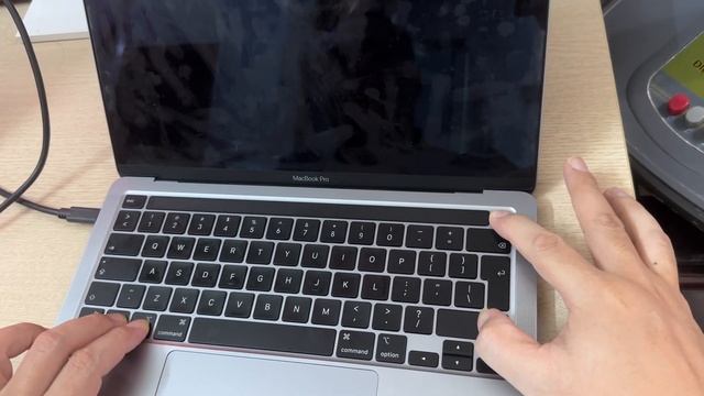 unlock MDM lock passcode 6 digit by apple configurator macbook intel - M1 - M2 skipmdm.com смотреть онлайн