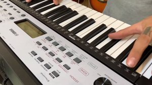 Teclado YAMAHA YPT-270 (Última Peça)