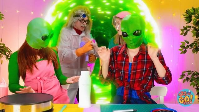 ДЕШЕВЫЕ VS ДОРОГИЕ ПОДЕЛКИ || Длинные ногти & длинные волосы! Лайфхаки от 123 GO! TRENDS смотреть онлайн