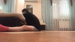 Пытаюсь сесть на шпагат в 14 лет| День 13