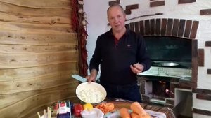 Плов из свинины в казане на костре