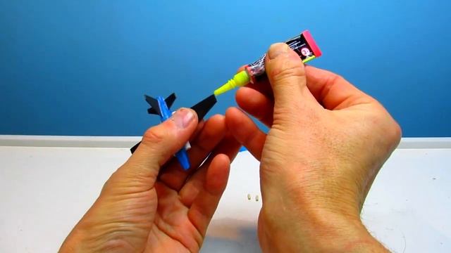 Из шариковой ручки сделал самолёт СУ-25.Мастер класс! Поделки из подручных материалов своими руками смотреть онлайн