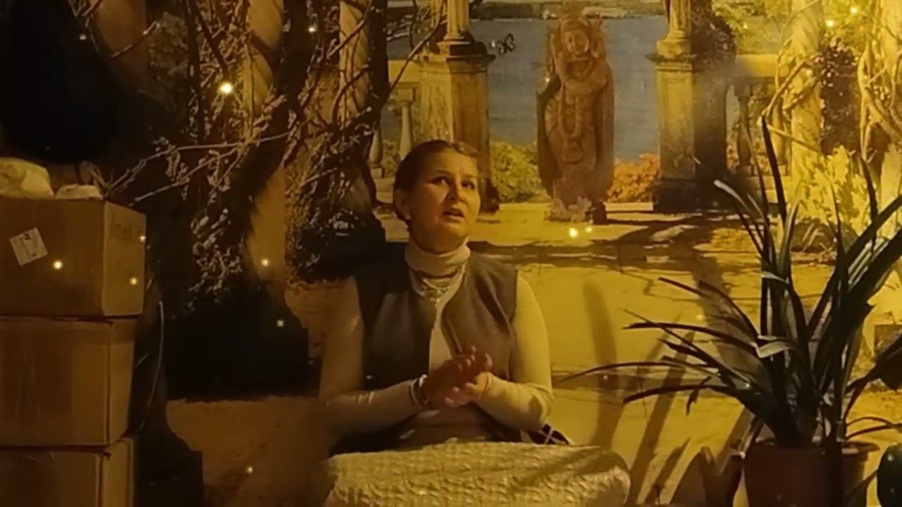 Волшебный вечерний киртан (Харе Кришна мантра) смотреть онлайн